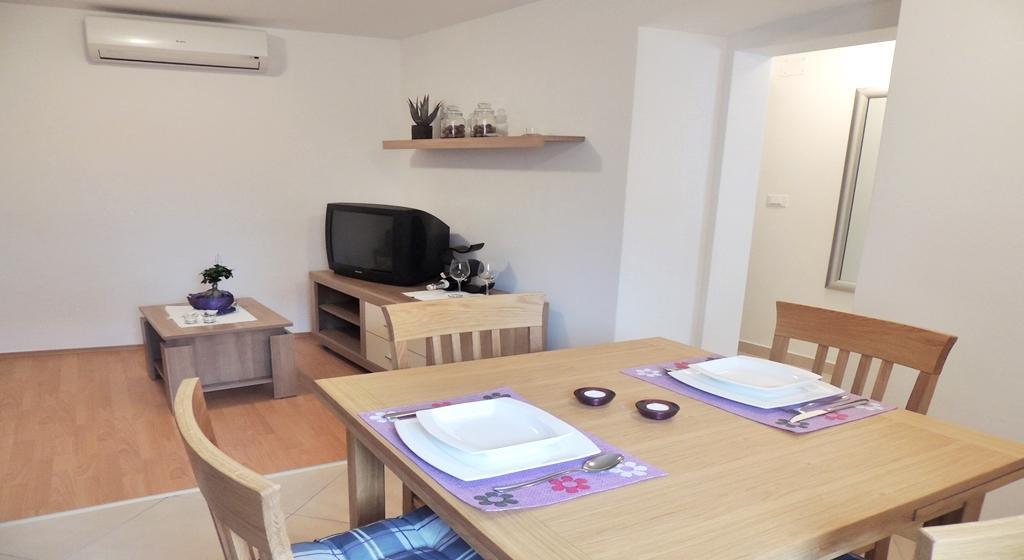 Apartment Asi สปลิท ภายนอก รูปภาพ