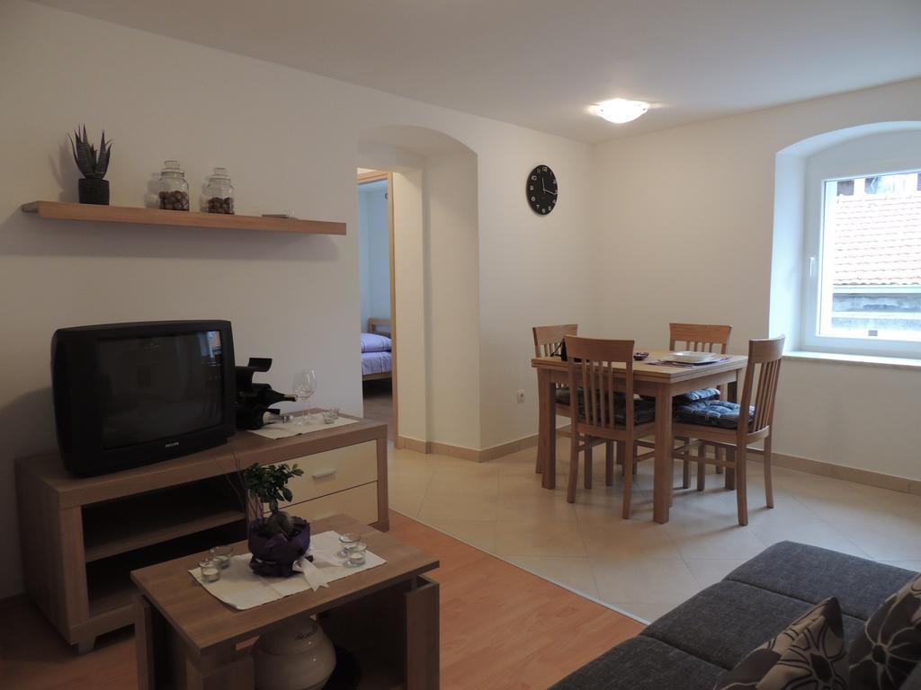 Apartment Asi สปลิท ภายนอก รูปภาพ